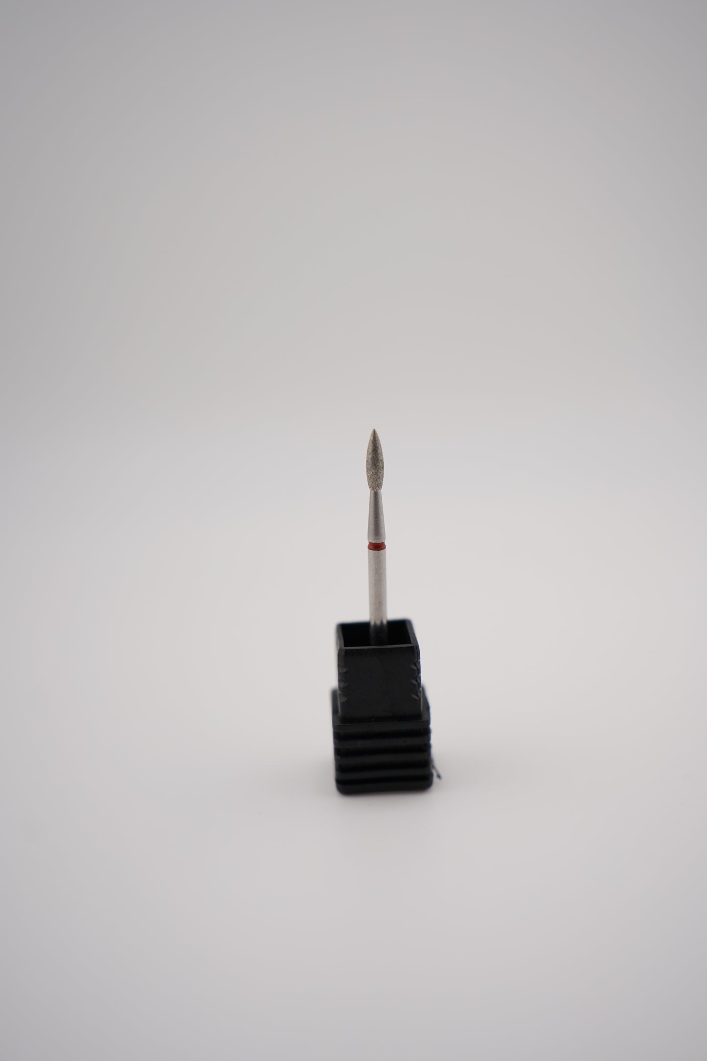 Flame Diamond Bit – Long Neck, Medium Red Band (UA) 2.3 mm
