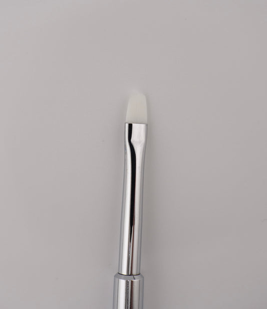 Professional Oval Gel Brush — Short Bristles Synthetic Brush